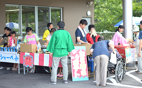 8月 夏祭り 8月 夏祭り