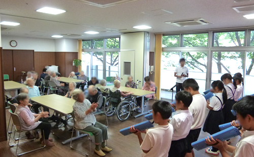 9月 川波小学校との交流会 9月 川波小学校との交流会